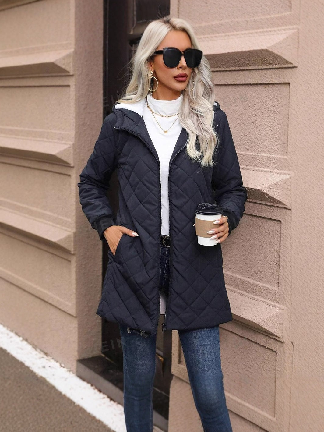 LIV | modern-chic Steppmantel